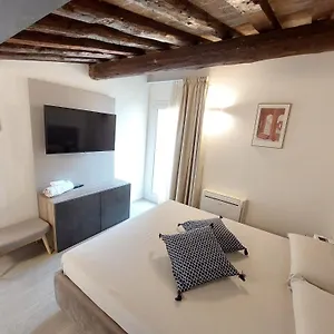 Residenza Subitosanto 