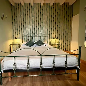 https://domus-44-apartments.hotelinveneto.com